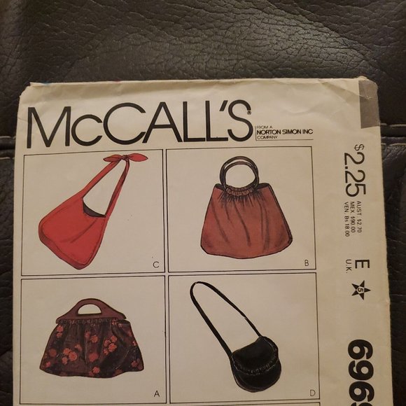 1979 Vintage McCall's Sewing Pattern 6969 Misses' 4 Bags & 3 Belts Cut - Picture 2 of 5